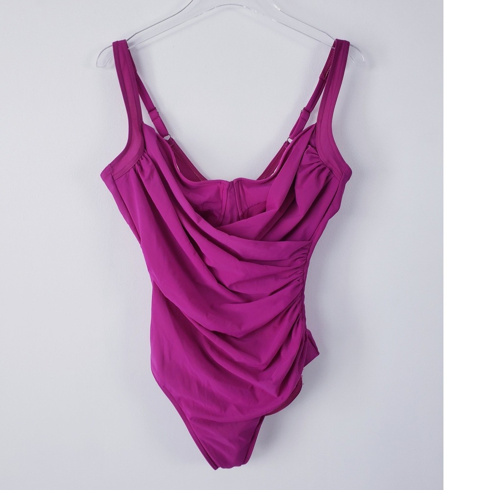 Miraclesuit One Piece Swimsuit Magenta Ruched Underwire Slimming Womens‎ Size 10